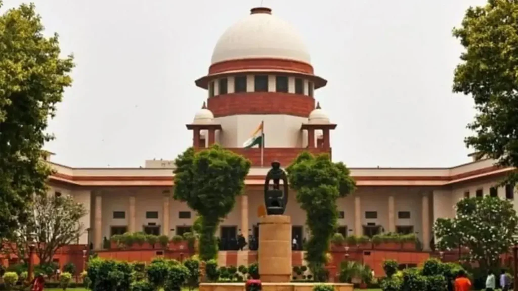 cg live news today : सुप्रीम कोर्ट ने शराब घोटाला ट्रायल ट्रांसफर में सह-आरोपियों की सुविधा को दी प्राथमिकता